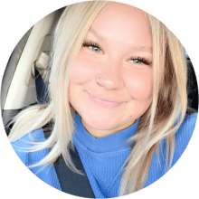 685ad5a12aa1813e699feee0_Makayla Bio Pic Edit-p-500 685ad5a12aa1813e699feee0_Makayla Bio Pic Edit-p-500